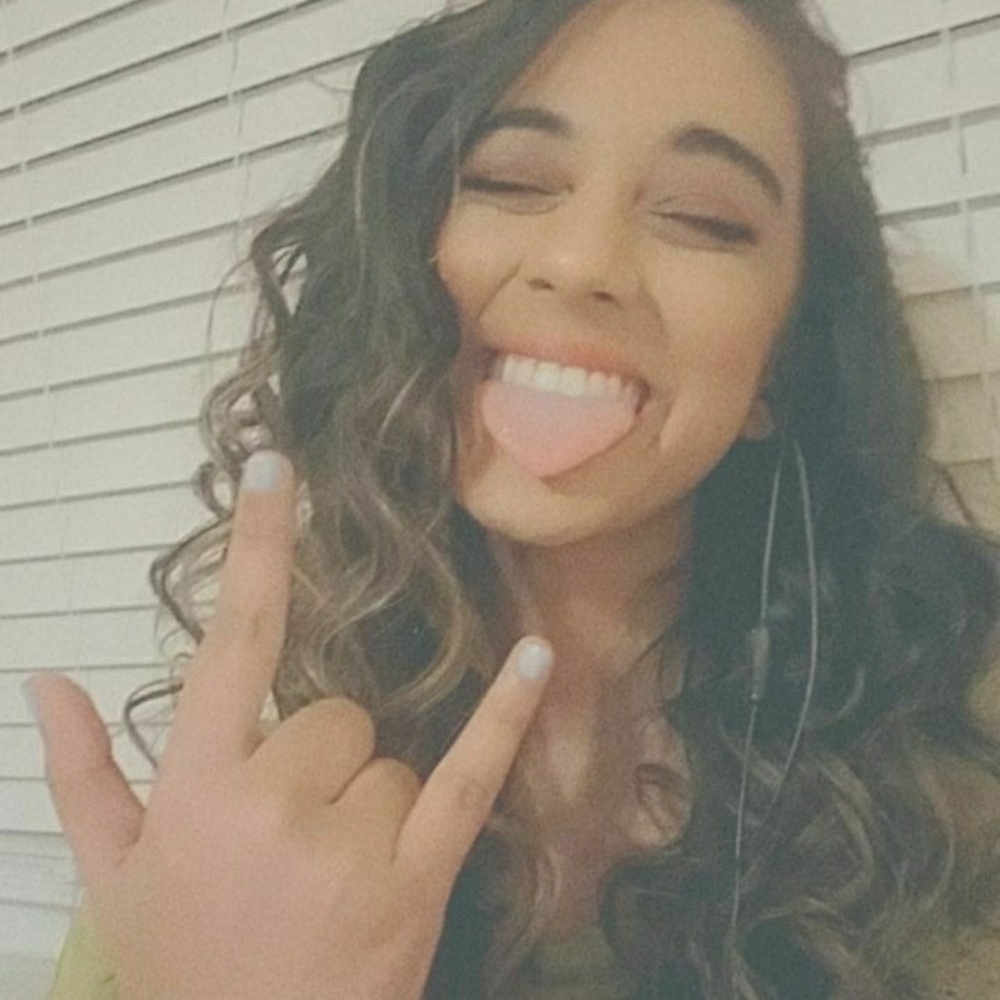 Meet your Posher, Anusha